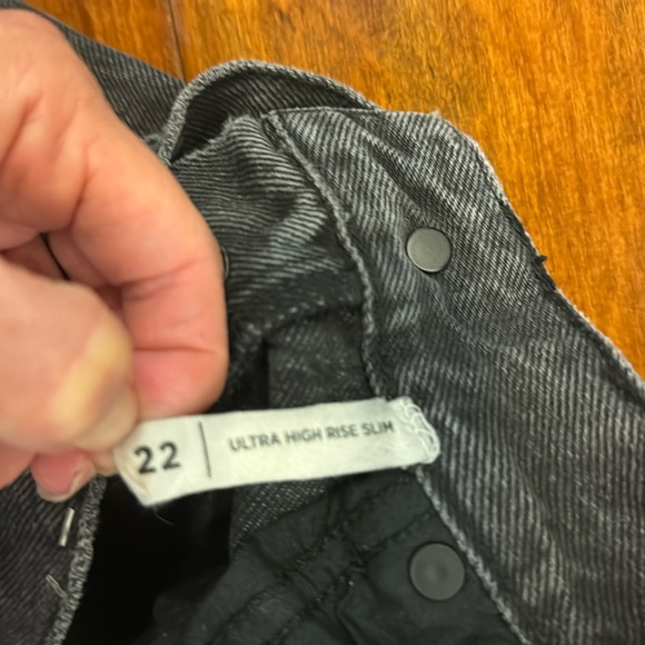 Great condition! Pac Sun women’s distressed jeans size 22.  Black. - Picture 6 of 9